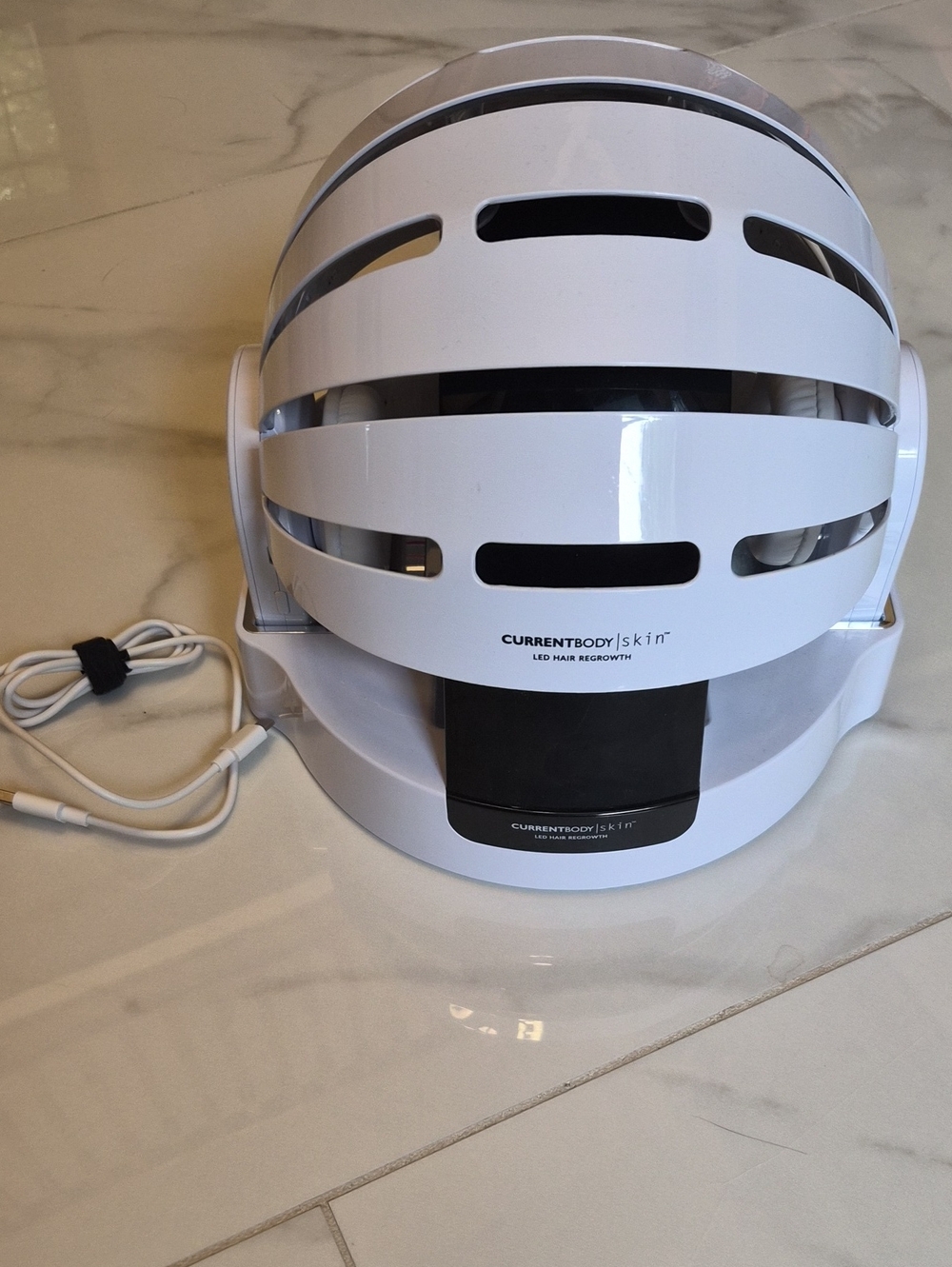 CurrentBody Skin
LED Red Light Hair Growth Helmet